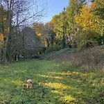 Casa vacanze Domaine Le Manoir, De Charme Et De Caractère Avec Piscines Privatisées Et Nordique Fossemagne