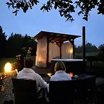 Casa vacanze Domaine Le Manoir, De Charme Et De Caractère Avec Piscines Privatisées Et Nordique *