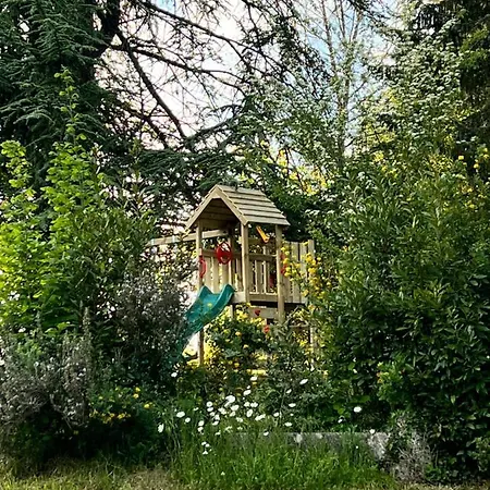 Ferienhaus Domaine Le Manoir, De Charme Et De Caractere Avec Piscines Privatisees Et Nordique