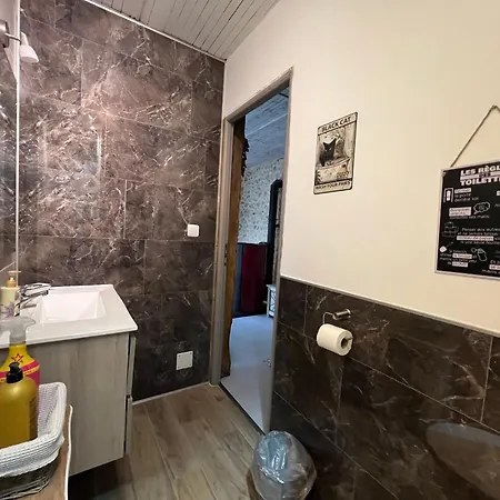 Domaine Le Manoir, De Charme Et De Caractere Avec Piscines Privatisees Et Nordique Dom wakacyjny