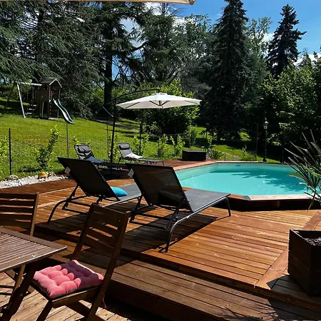 Ferienhaus Domaine Le Manoir, De Charme Et De Caractere Avec Piscines Privatisees Et Nordique Fossemagne