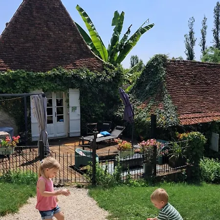 Ferienhaus Domaine Le Manoir, De Charme Et De Caractere Avec Piscines Privatisees Et Nordique *